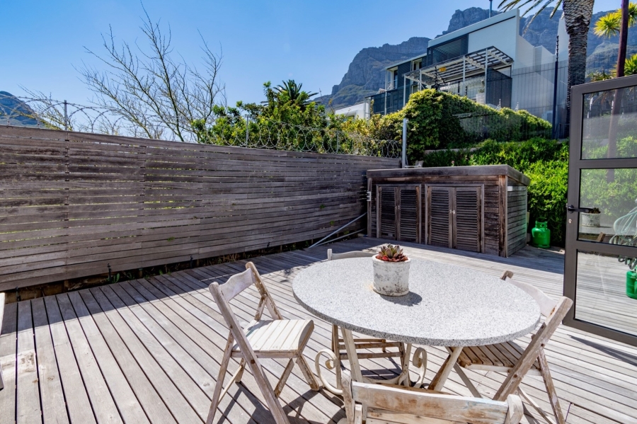 To Let 4 Bedroom Property for Rent in Bakoven Western Cape